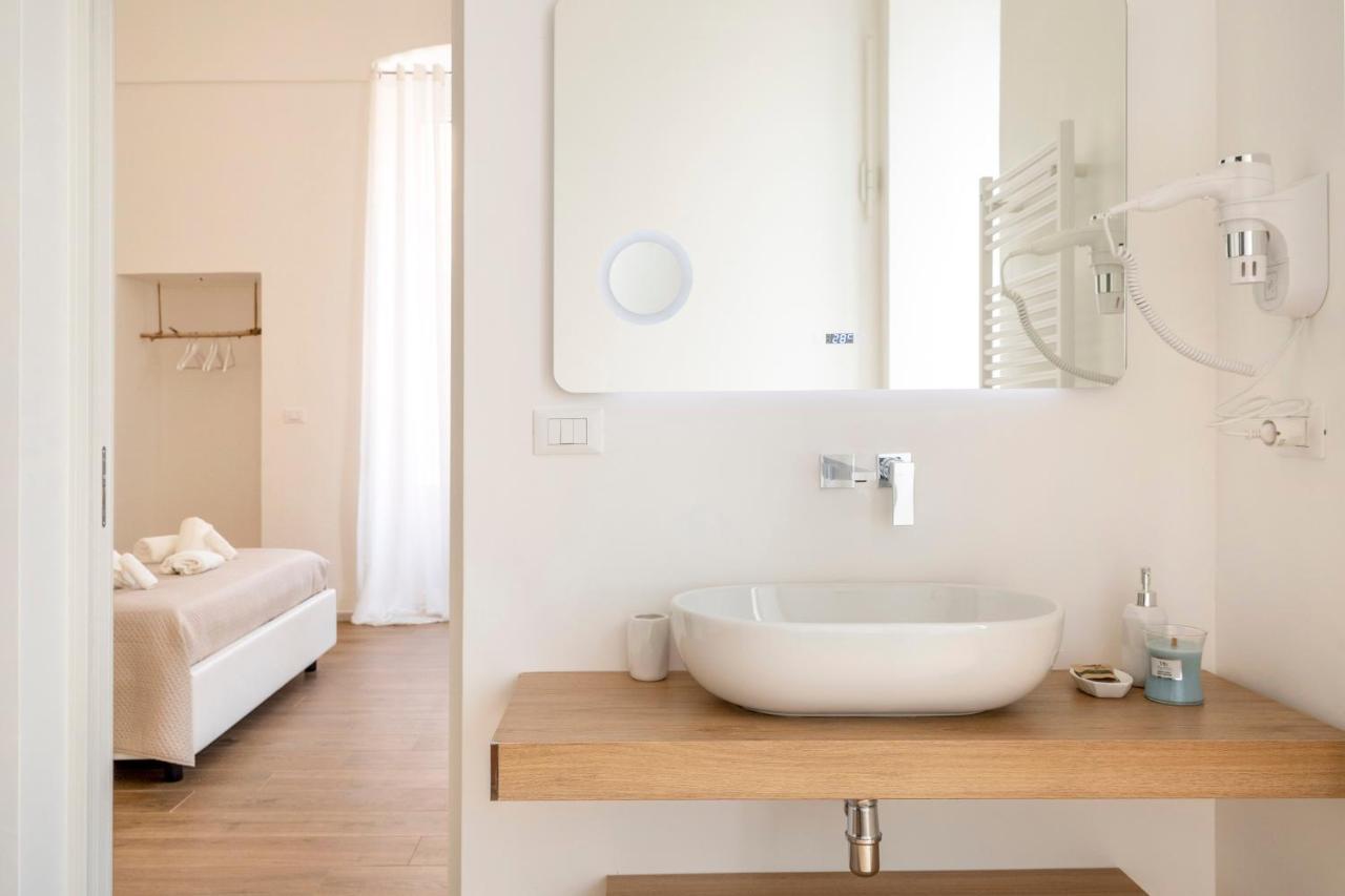 Casa Del Barone - Luxury Suites Monopoli Exterior photo